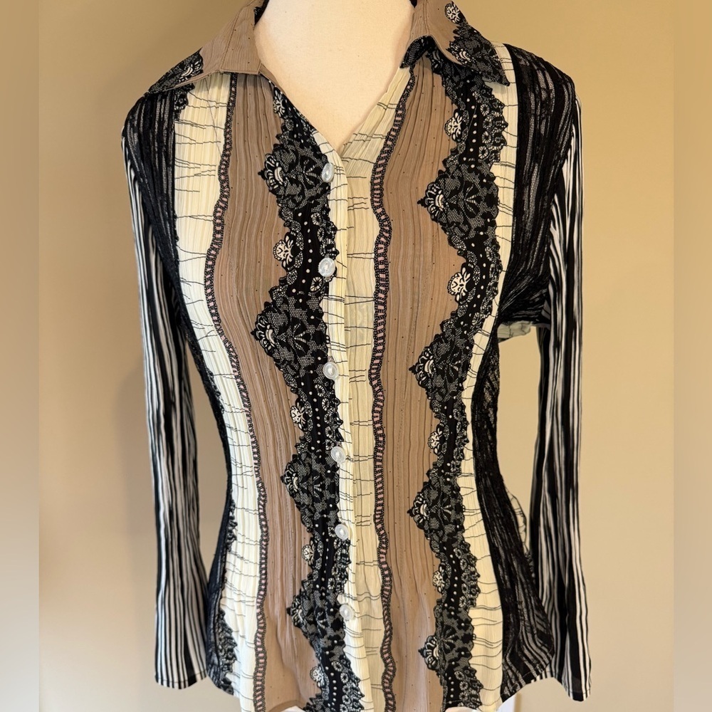 TanJay Blouse Striped Lace Pleats Long Bell Sleeves Black Tan Women’s Size 8